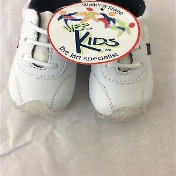 Wee Kids sneakers toddler 4 - Picture 2 of 3